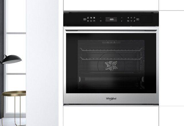Four combiné vapeur de Whirlpool
