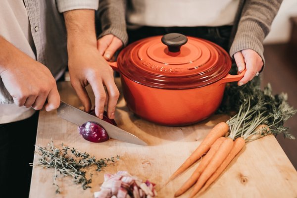 Ustensiles de cuisine made in France : les couteaux Opinel