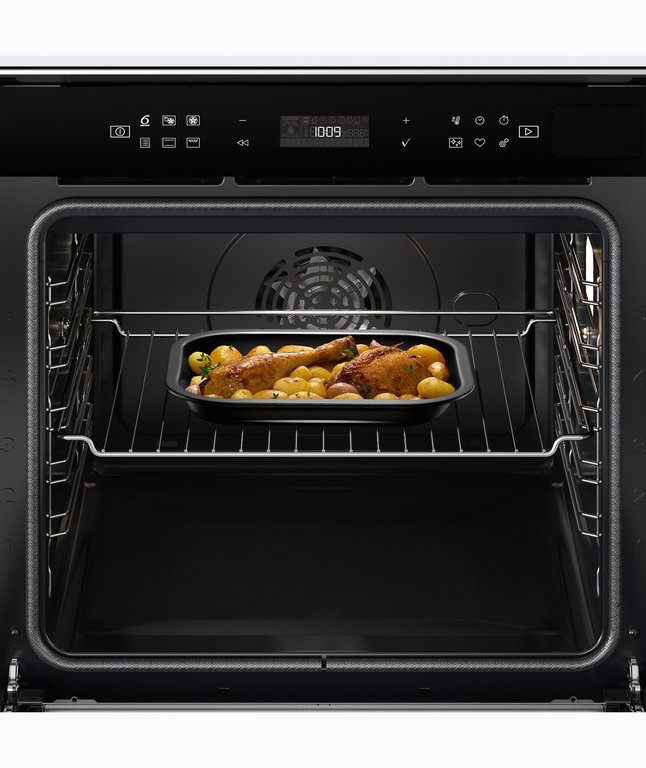 Cuisinez avec un four combiné vapeur Whirlpool